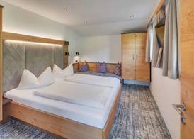 Apparthotel Talhof, Restaurant, Pool und Spa 5