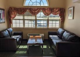 St Clair Inn and Suites 4