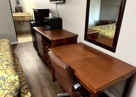 Budget Plaza Motel 2