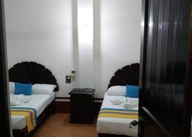 Hotel y Bungalows Acuario 3