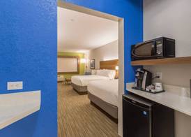 Holiday Inn Express & Suites SAN MARCOS SOUTH by IHG 3