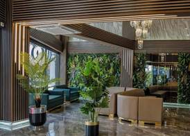 Airport Waves Hotel 3