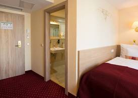 Hotel Rebstock 3