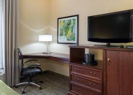 Quality Inn Harrisonburg I-81 4