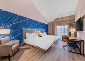Comfort Inn & Suites Irvine Spectrum 5