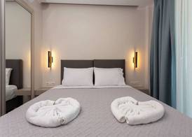 Corfelia Seaview Suites 5