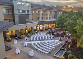 Courtyard Mankato Hotel & Event Center 4
