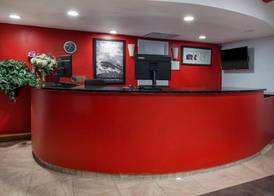 Travelodge by Wyndham Red Bluff South of Redding 2