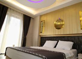 The Grand Tower Hotel 3