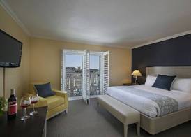 Pismo Lighthouse Suites 5