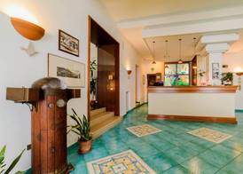 Hotel La Bussola 2