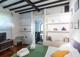 Rental in Rome Riari Garden 4