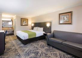 SureStay Hotel by Best Western Rockdale 3
