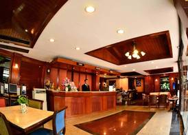 Silom Village Inn 3