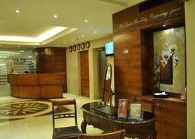 Ceasars Park Hotel 2