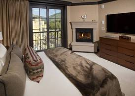 Legendary Lodging at the Ritz Carlton Residences Vail, A Vail Resorts Property 3