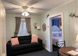 The Grand Guesthouse 4