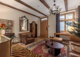 M5 self-service Boutique Hotel 5