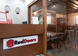 RedDoorz Plus @ Diola Villamonte Bacolod 3