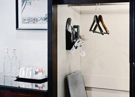 Hotel Sixty3 5