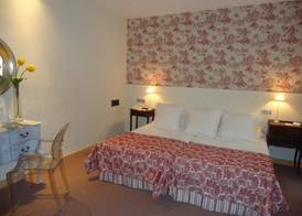 Hotel RL Anibal 4