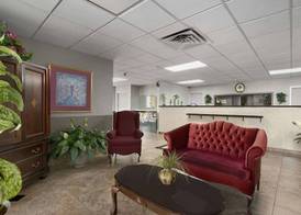 Howard Johnson by Wyndham Winter Haven FL 3