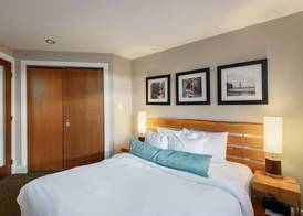 Cox Bay Beach Resort 5