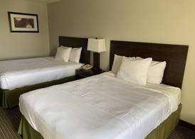 Days Inn by Wyndham Perryville MO 5