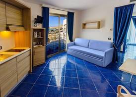 Astro Suite Hotel 5