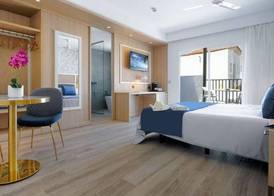 Broncemar Beach Suites 3