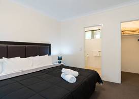 Eastwood Furnished Apartments 2