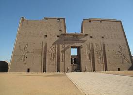 Nefri Pyramids Hotel 4