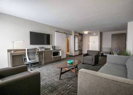 Best Western Plus Sparks-Reno Hotel 5