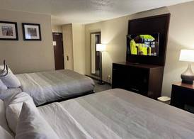 Quality Inn & Suites Green Bay - Ashwaubenon 5