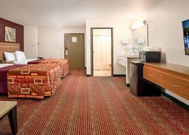 Grand Marquis Waterpark Hotel & Suites 5