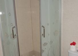 Reef Holiday Apartments 4