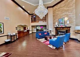 Comfort Suites Georgetown 5