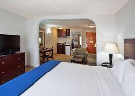 Holiday Inn Express & Suites BREMEN by IHG 4