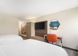 Holiday Inn Express GREENCASTLE by IHG 5