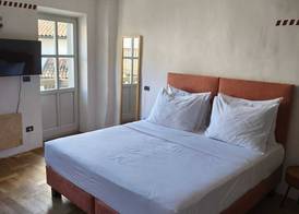 SMARTnoOK Rooms and Apartment 5