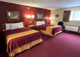 Americas Best Value Inn Suburban 3