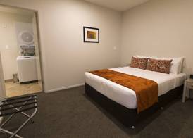 Ramada Suites by Wyndham Christchurch City 5