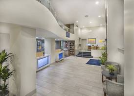 Holiday Inn Express & Suites ATLANTA DOWNTOWN by IHG 3