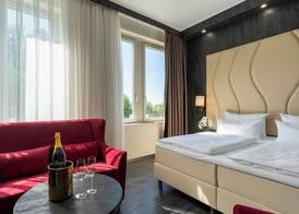 PLAZA Premium Schwerin 4