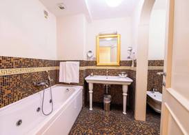 Grand Hotel Italia 3