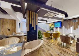 Kingdom Luxury Hotel 2