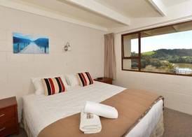 Waterfalls Estate - Motel & Campground 4