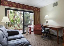 Best Western Naples Inn & Suites 4