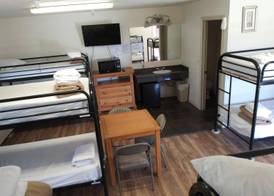 Whitney Portal Hotel And Hostel 5