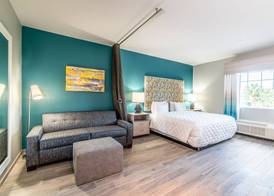 Everglades Adventures Hotel Suites by Ivey House 4
